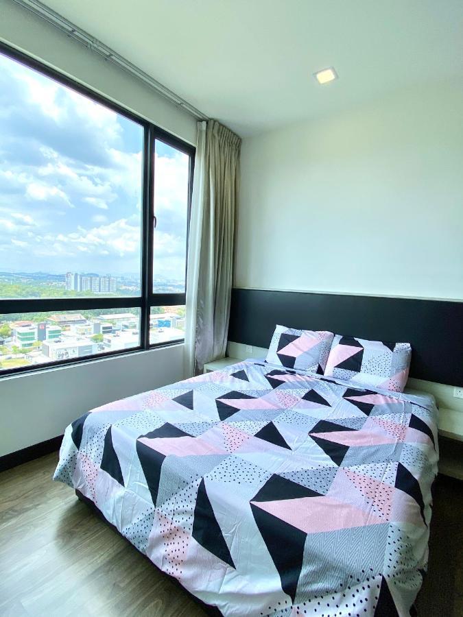 Landmark Residence 2, Studio For 2 Pax, High Floor, Nice View, Free Parking, Budget Stay カジャン エクステリア 写真